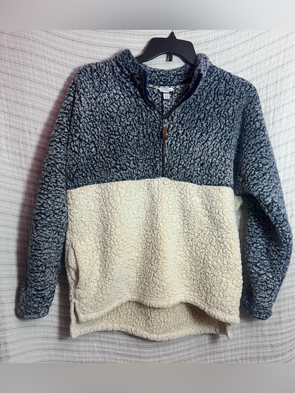 Time and Tru Navy and Cream Sherpa Half-Zip Pullover